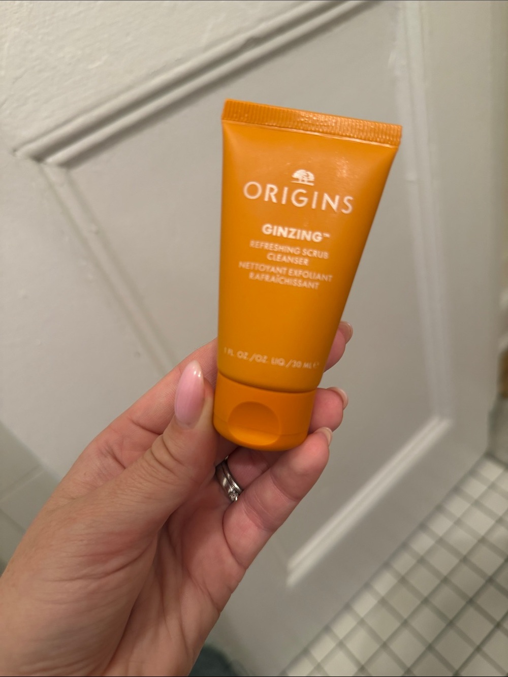 Origins GinZing Refreshing Scrub Cleanser